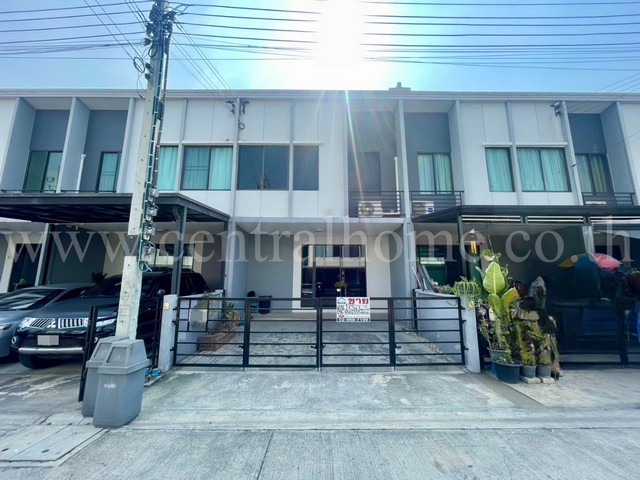 P1 ทาวน์โฮม พลีโน่ เวสต์เกต บ้านกล้วย - ไทรน้อย ขายขาดทุน