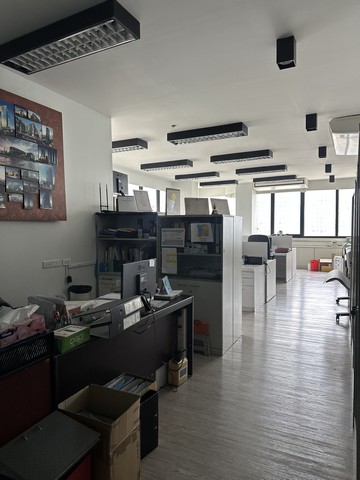 ขายออฟฟิศ อาคารชำนาญเพ็ญชาติบิสซิเนสเซ็นเตอร์ ห้วยขวาง (พื้นที่ 796.47 ตรม. )