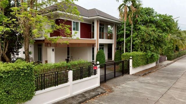 โอกาสดีที่คุณไม่ควรพลาด! ขาย 6.9 ล้าน The Flow Chiang Mai #สันผีเสื้อ บ้านเดี่ยวสุดหรู หลังใหญ่ ฟังก์ชันครบ