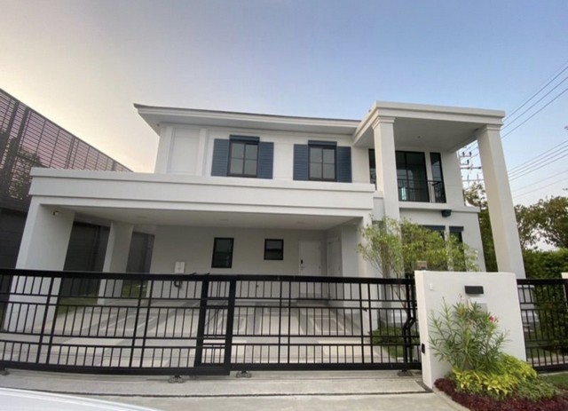 ขายบ้านเดี่ยว 2 ชั้น เศรษฐสิริ วัชรพล-เทพารักษ์ 77 ตร.วา หลังมุม สไตล์ Modern Heritage พร้อมเข้าอยู่