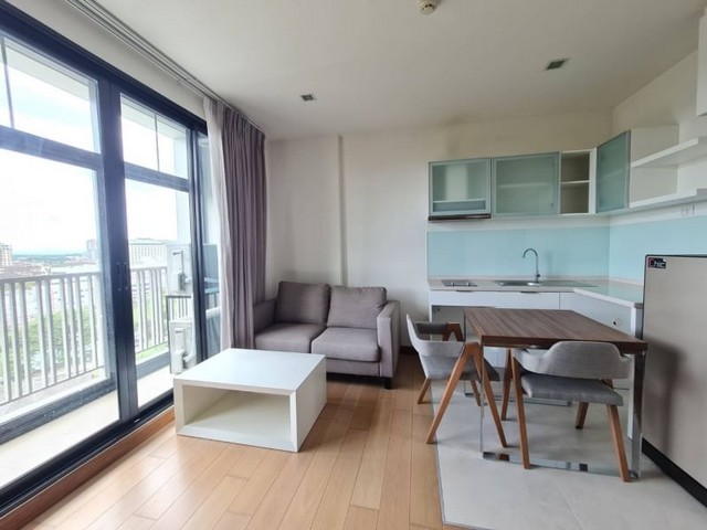 The Astra Condo ช้างคลาน ตกแต่งครบ วิวเมืองสวยๆ      