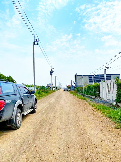 ติดถนน คู้-คลองสิบ ไมตรีจิต หนองจอก ขายที่ดินเปล่าถมแล้ว สถานีตำรวจนครบาลลำหิน 200ตรว.ทำธุรกิจ แม็คโคร หนองจอก 