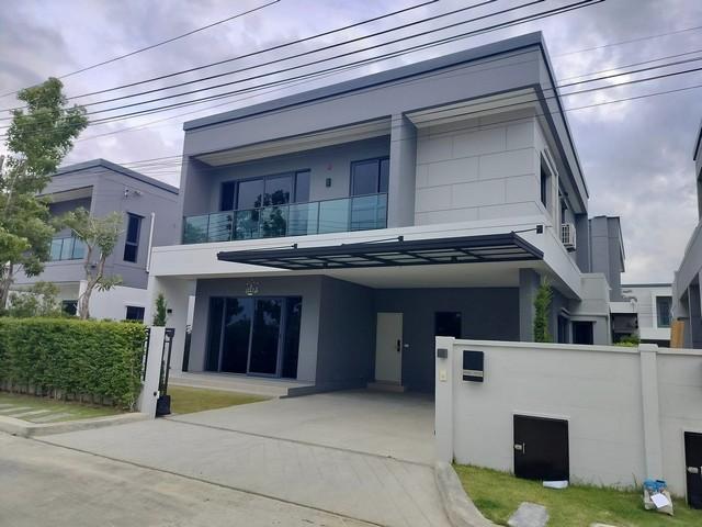 ให้เช่าบ้านเดี่ยว 2 ชั้น โครงการ centro บางนา หลังเมกาบางนา ใกล้ทางด่วน