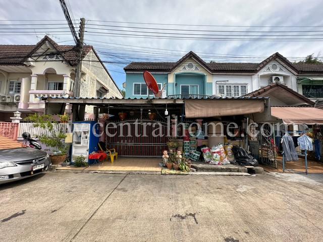 R1 ทาวน์เฮ้าส์ เสนาแกรนด์โฮม ติวานนท์-รังสิต หลังริม ราคาถูก ใกล้ รถไฟฟ้าสายสีแดง สถานีรังสิต