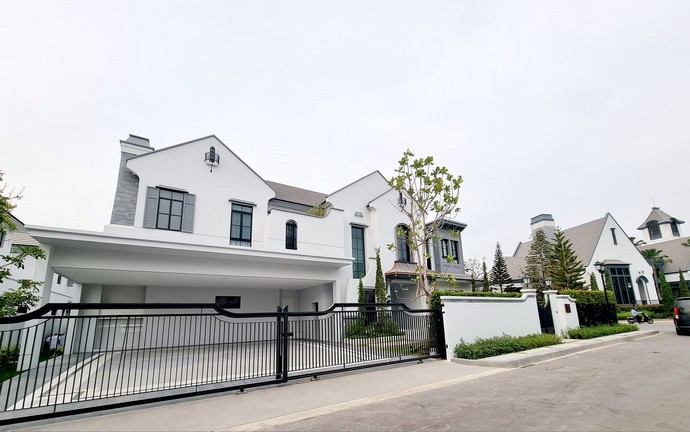 EPl-HS1171 ขายบ้านเดี่ยว นันทวัน พระราม9 - กรุงเทพกรีฑาตัดใหม่ Nantawan Rama9ขนาดที่ดิน141 ตร.ว. พื้นที่ใช้สอย 449 ตร.ม. 5 ห้องนอน