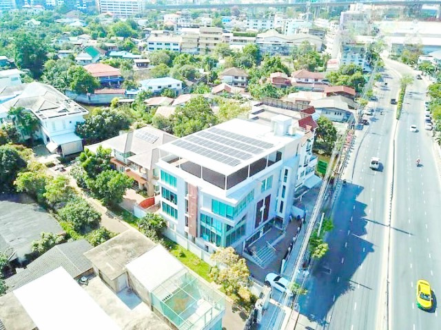 รพ.จุฬารัตน์ 10 900 ม.สะพานพระราม9 สำนักงานให้เช่า ชั้น 4 ทั้งชั้น 255 ตร.ม.ใกล้วัดสน 900ม. สะพานแขวง แม่น้ำเจ้าพระยา